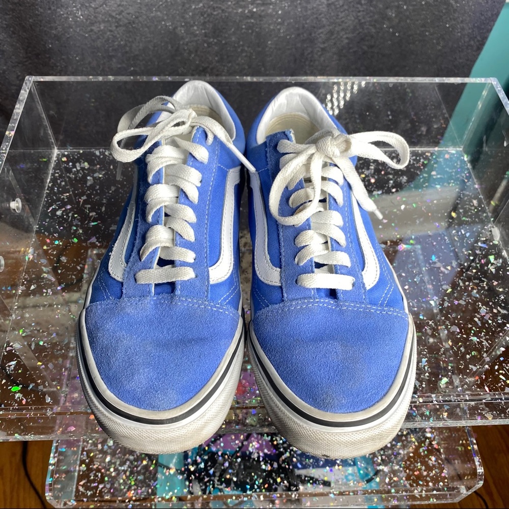 WOMENS SIZE 8 OLD SKOOL VANS